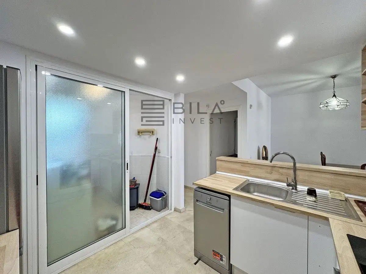Kitchen of Flat for sale in Elviria - Cabopino