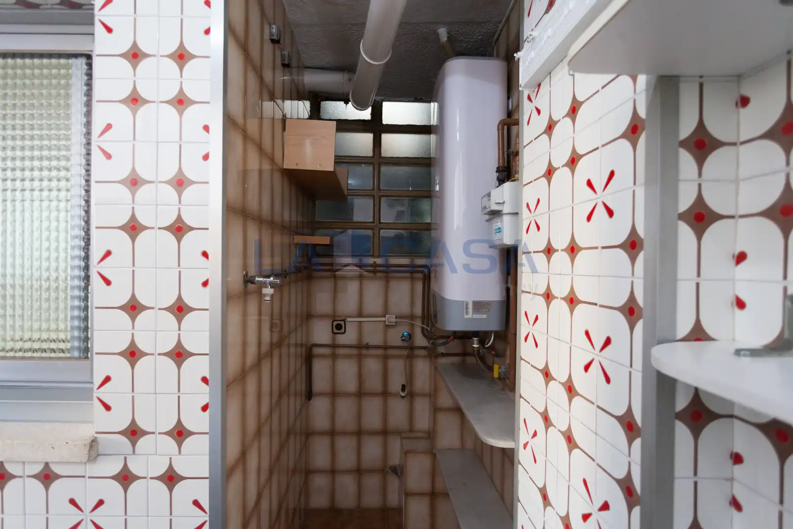 Badezimmer von Wohnung zum Verkauf in L'Hospitalet de Llobregat mit Balkon