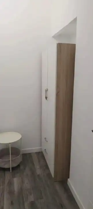 Habitación de Piso de alquiler en Valencia con Aire acondicionado, Amueblado y Horno