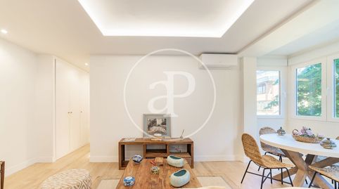 Photo 5 of Flat for rent in C. del Torpedero Tucumán, Nueva España, Madrid Capital