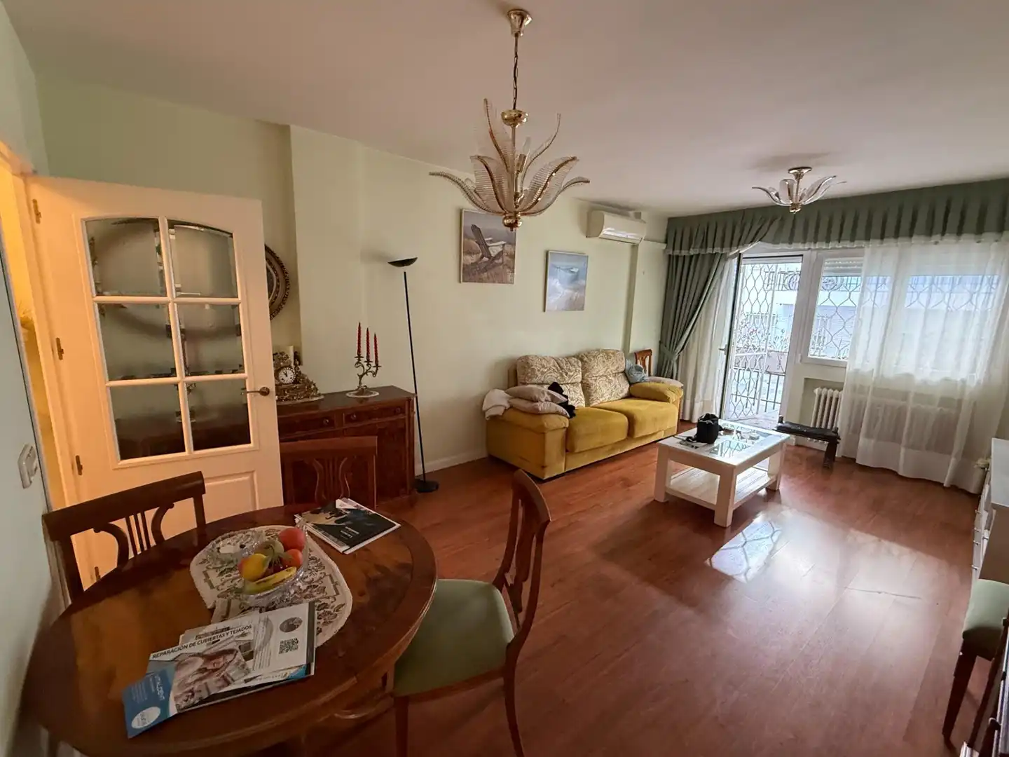 Sala de estar de Piso de alquiler en Majadahonda con Terraza