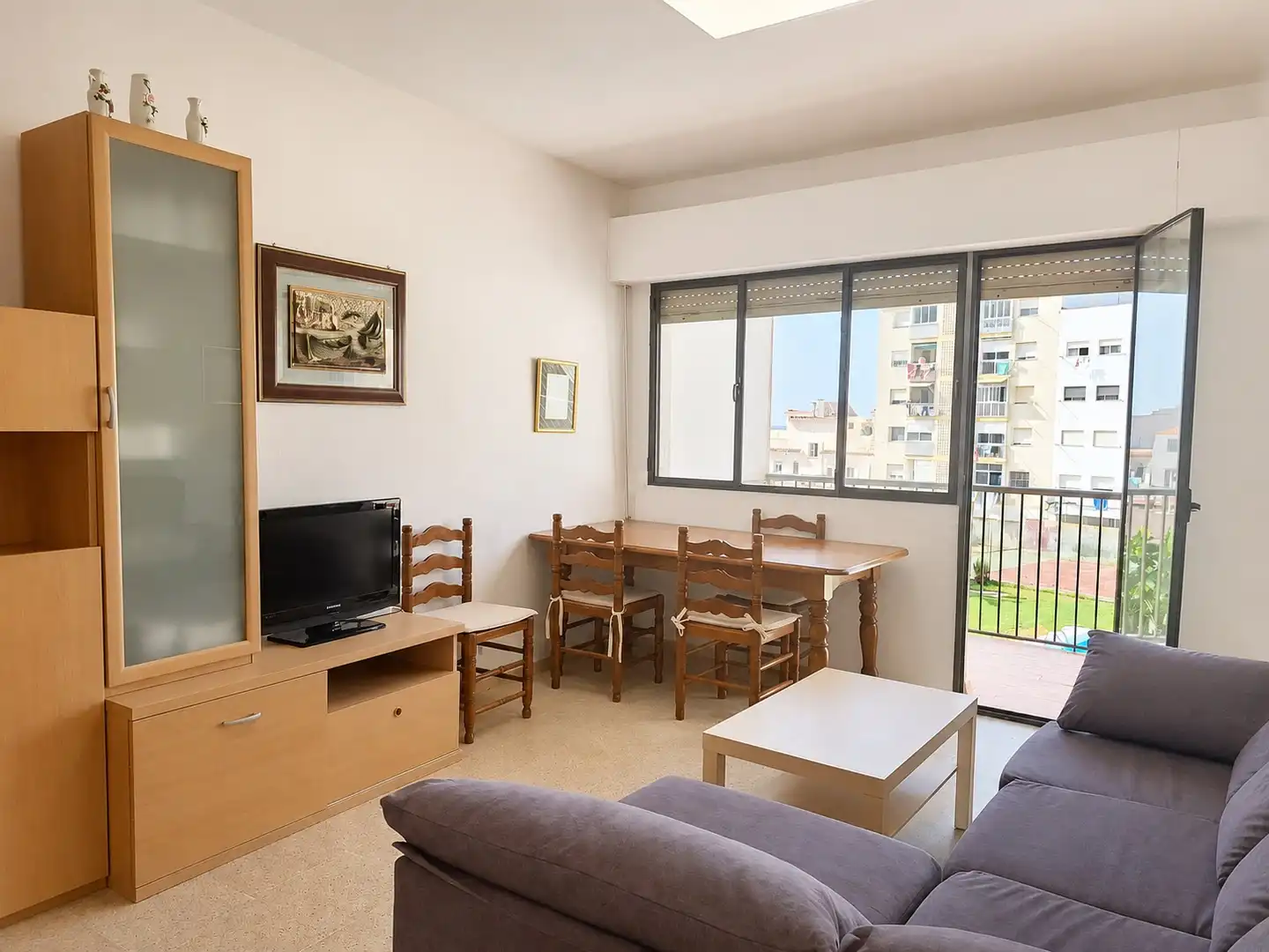 Sala d'estar de Pis en venda en Torrenueva Costa, Granada