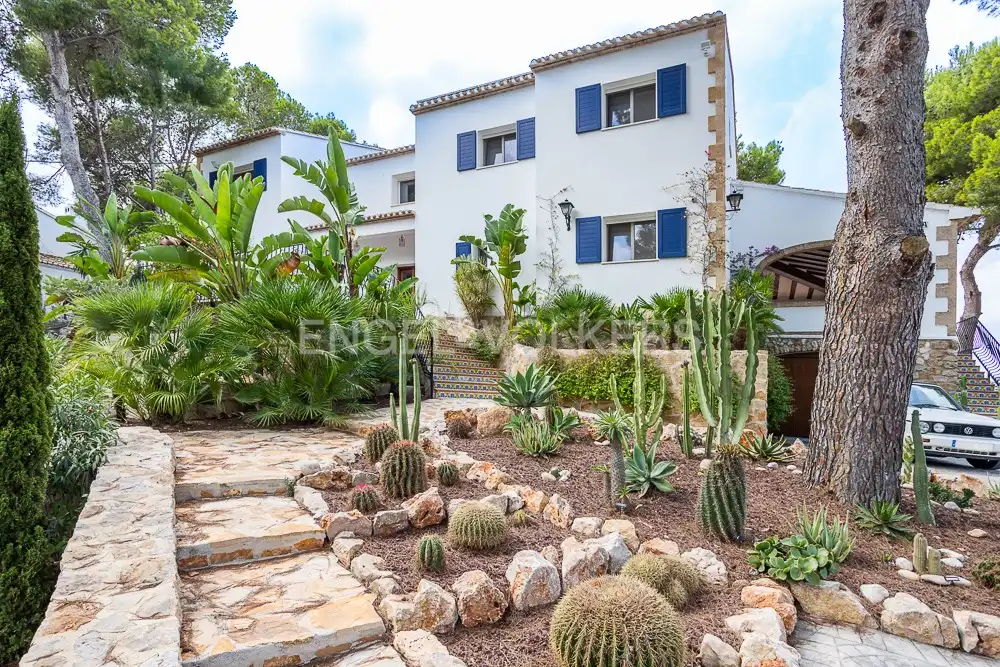 Vista exterior de Finca rústica en venda en Jávea / Xàbia amb Calefacció, Jardí privat i Piscina