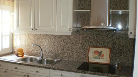 Foto 4 de Pis de lloguer a Barrio del Nervión, Sevilla