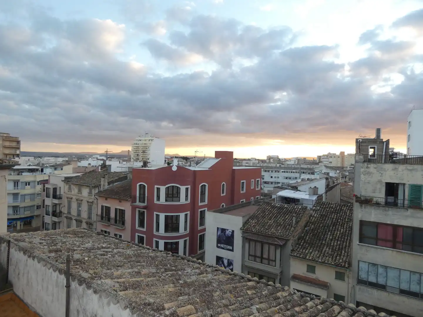 Haus mit Terrasse zum Verkauf in Gran Via de Colom, imagen 19
