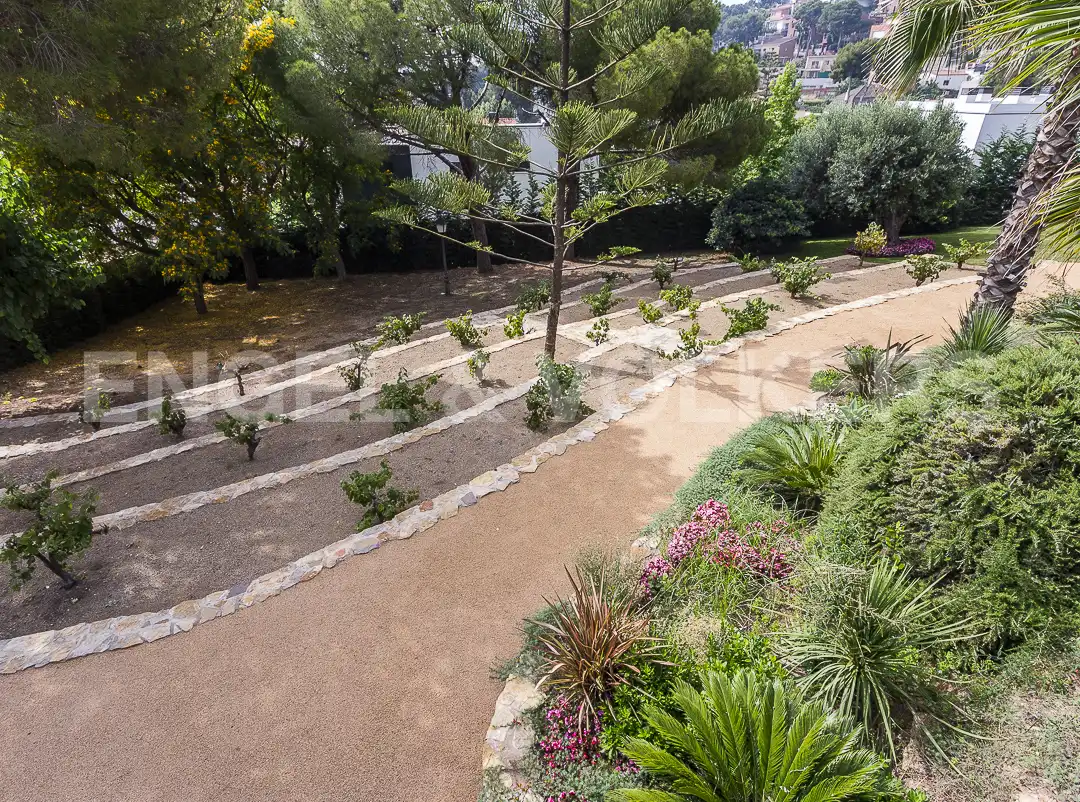 Garden of Houses for sale in Castelldefels  with Air Conditioner, Heating and Private garden