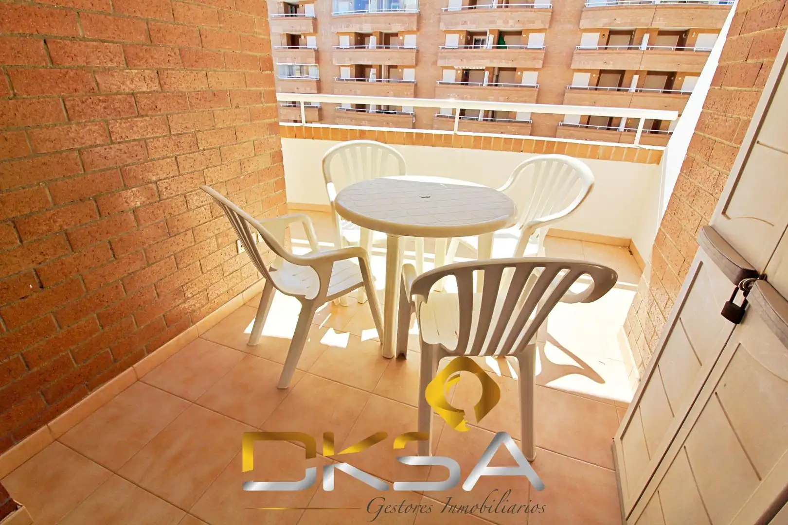 Apartment with pool for sale in Calle AMPLARIES, imagen 5