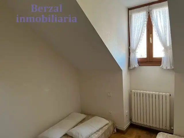 Haus zum Verkauf in Calle Academia Militar, imagen 17