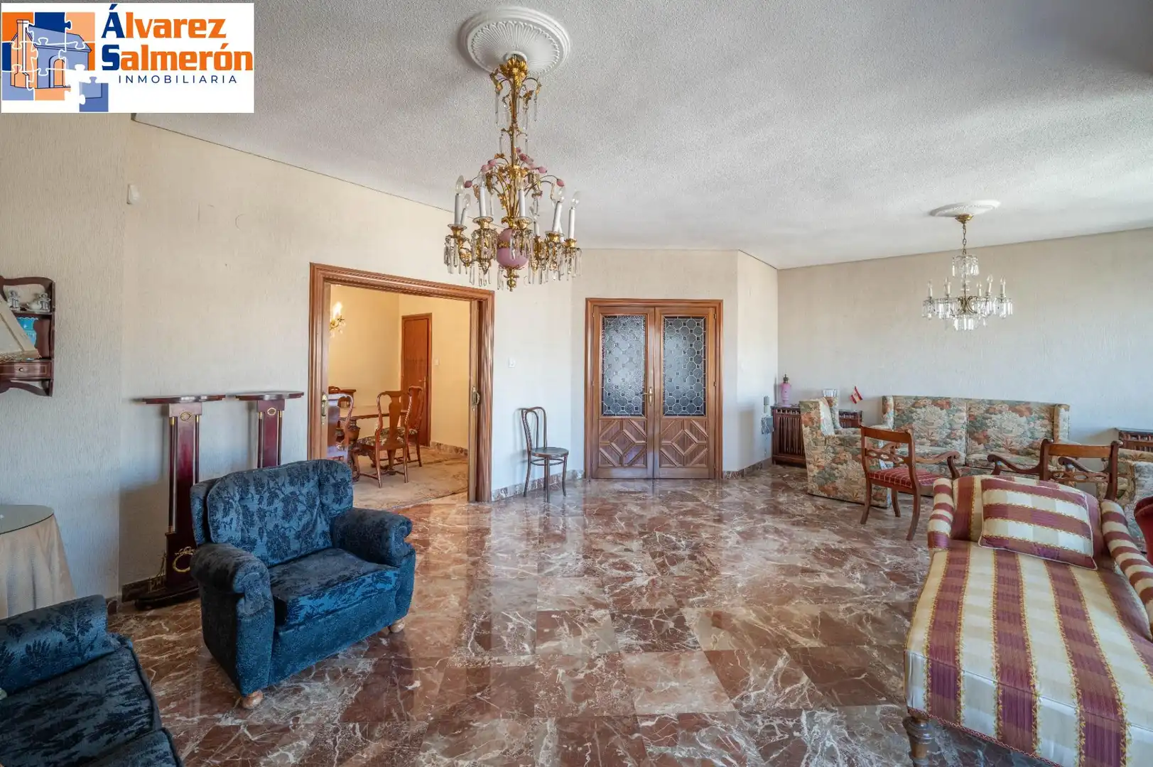Sala de estar de Piso en venta en Granada con Terraza y Balcón