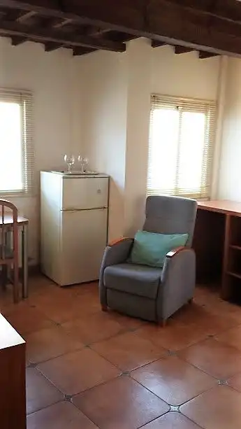 Estudio de alquiler en Lavadero de Zafra, Centro - Sagrario