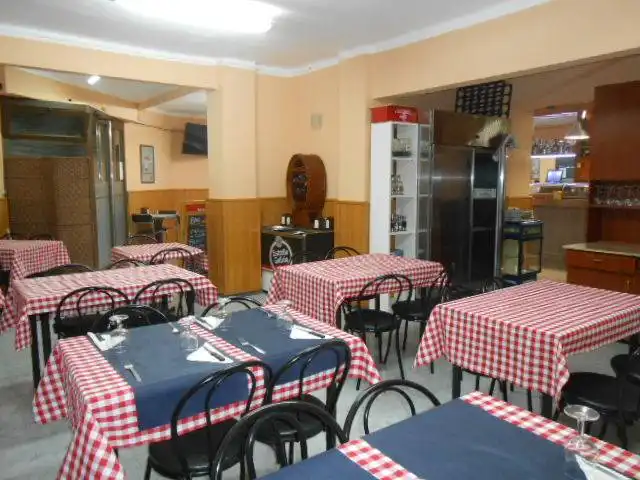 Local en traspaso en L'Hospitalet de Llobregat con Aire acondicionado, Terraza y Amueblado