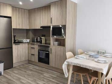 Apartament amb piscina de lloguer a Carrer de Tramuntana 2