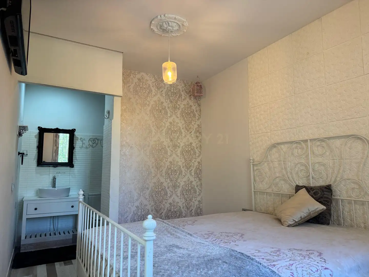 Habitación de Apartamento en venta en Barcelona con Aire acondicionado, Jardín privado y Trastero