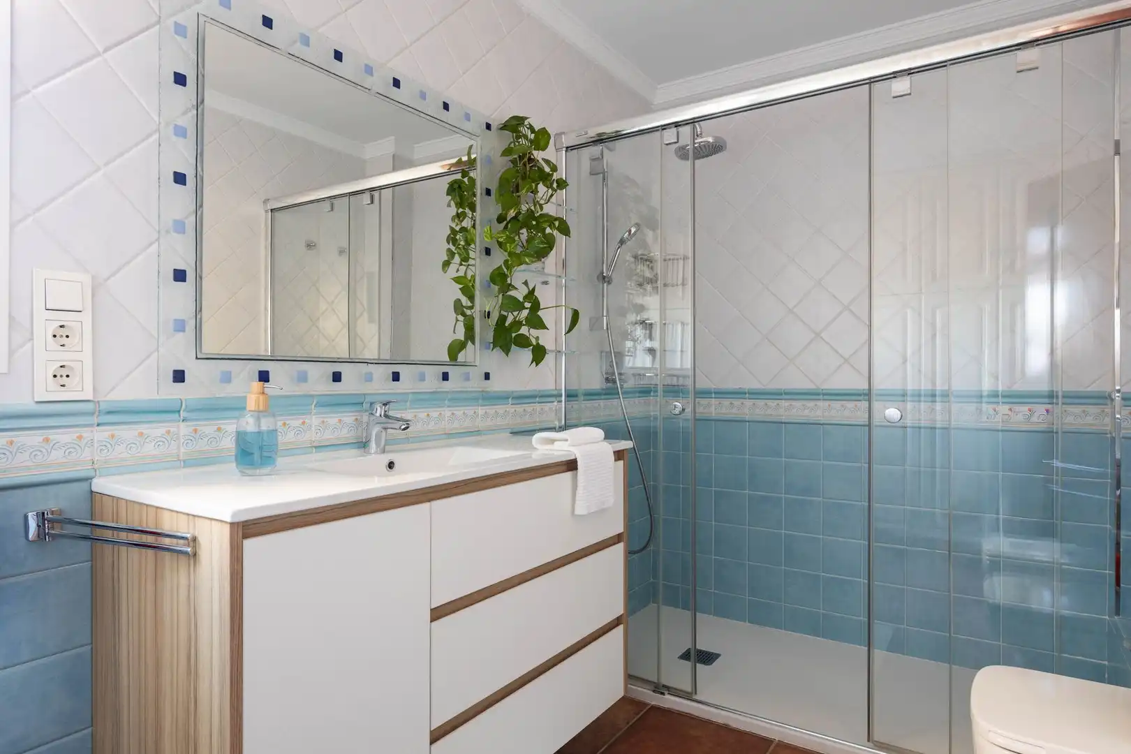 Houses for sale in Pedregalejo - Morlaco