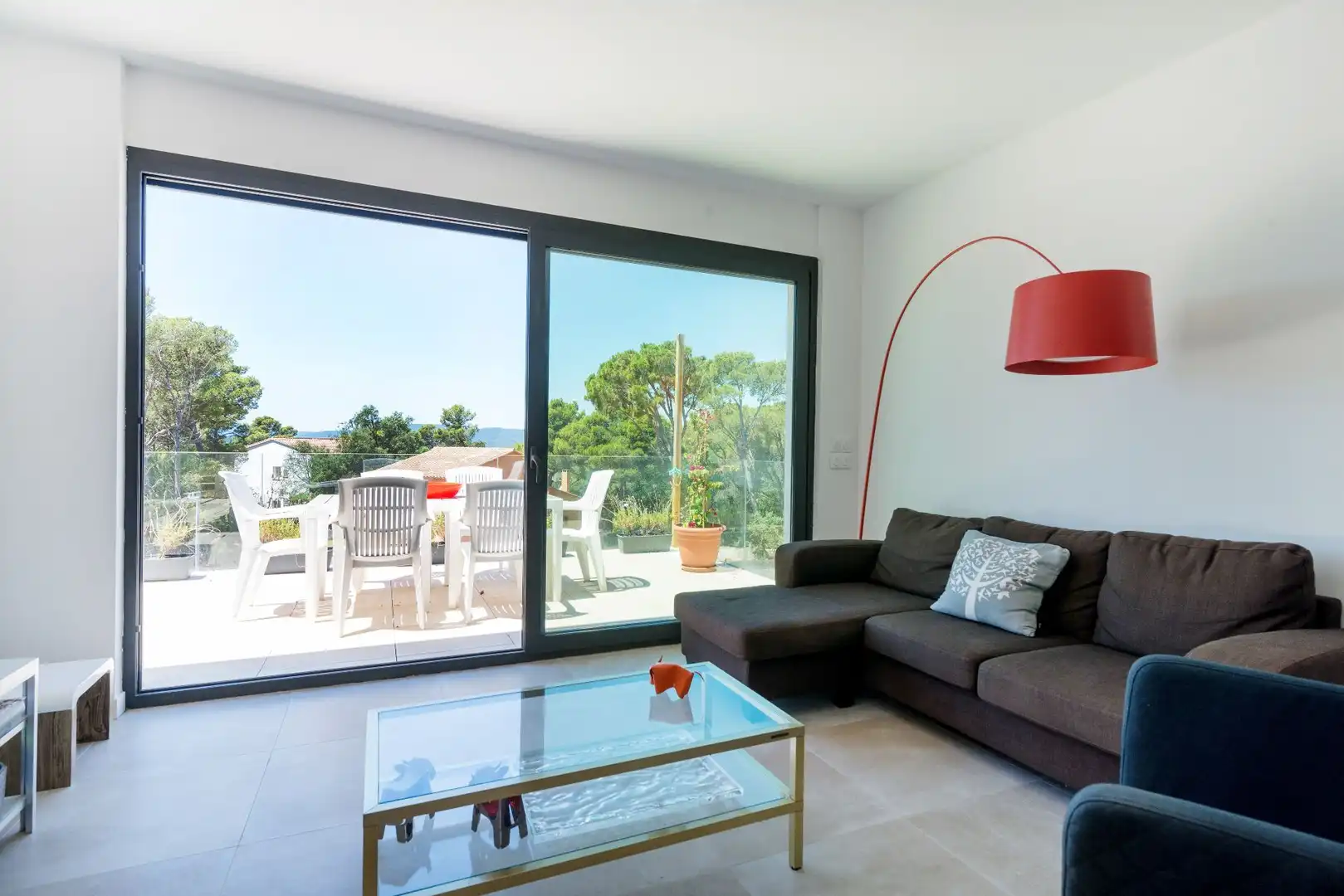 Sala d'estar de Casa adosada en venda en Palafrugell amb Aire condicionat, Calefacció i Jardí privat
