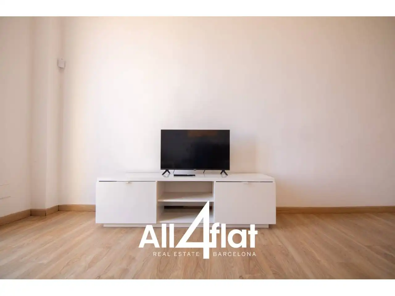 Flat with terrace for sale in Calle Agustí Vell, imagen 23