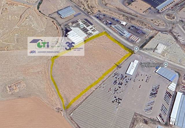 Terreno residencial en Venta en Calle Aneto en Pedrola