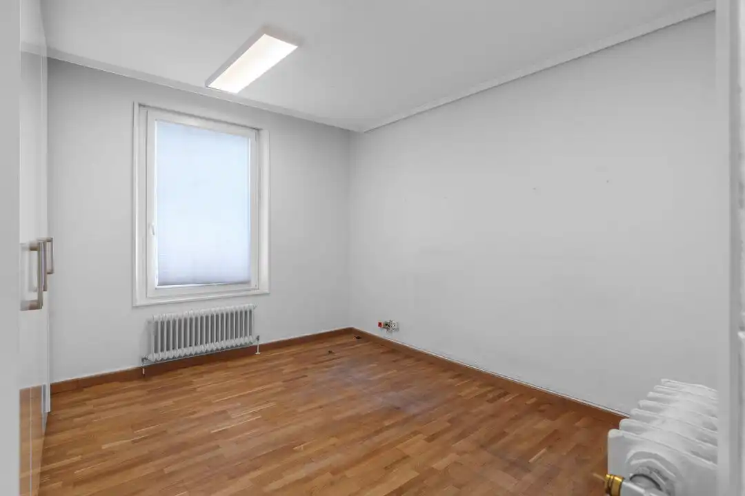 Habitación de Piso en venta en Donostia - San Sebastián  con Aire acondicionado y Alarma