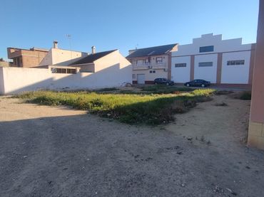 Wohnbaugrundstück zum Verkauf in Calle Noruega 6