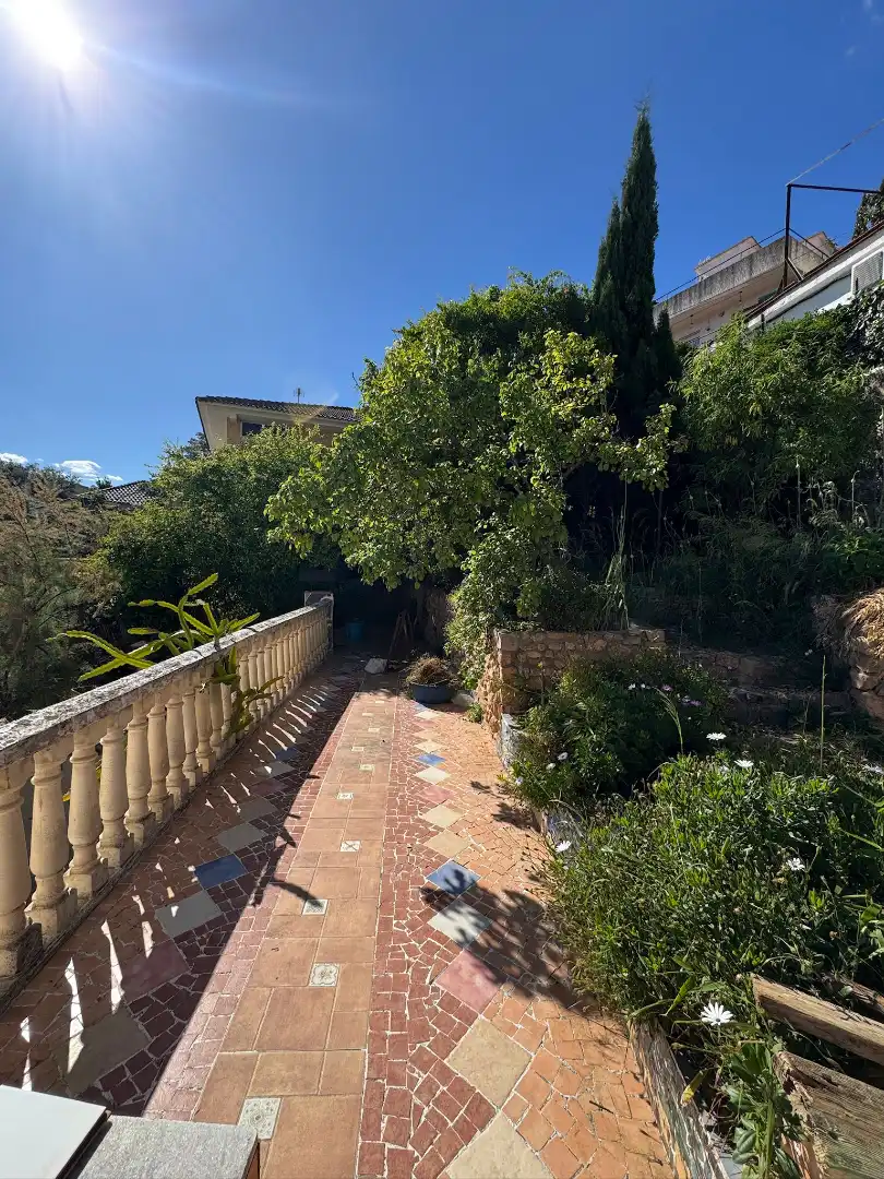 Jardí de Casa o xalet en venda en Corbera de Llobregat amb Jardí privat, Balcó i Alarma