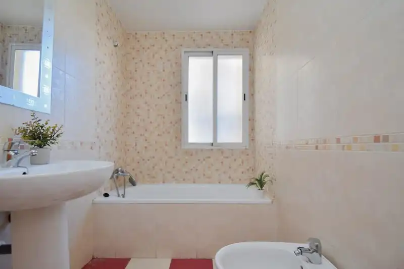 Bathroom of Apartments for sale in Atarfe  with Terrace
