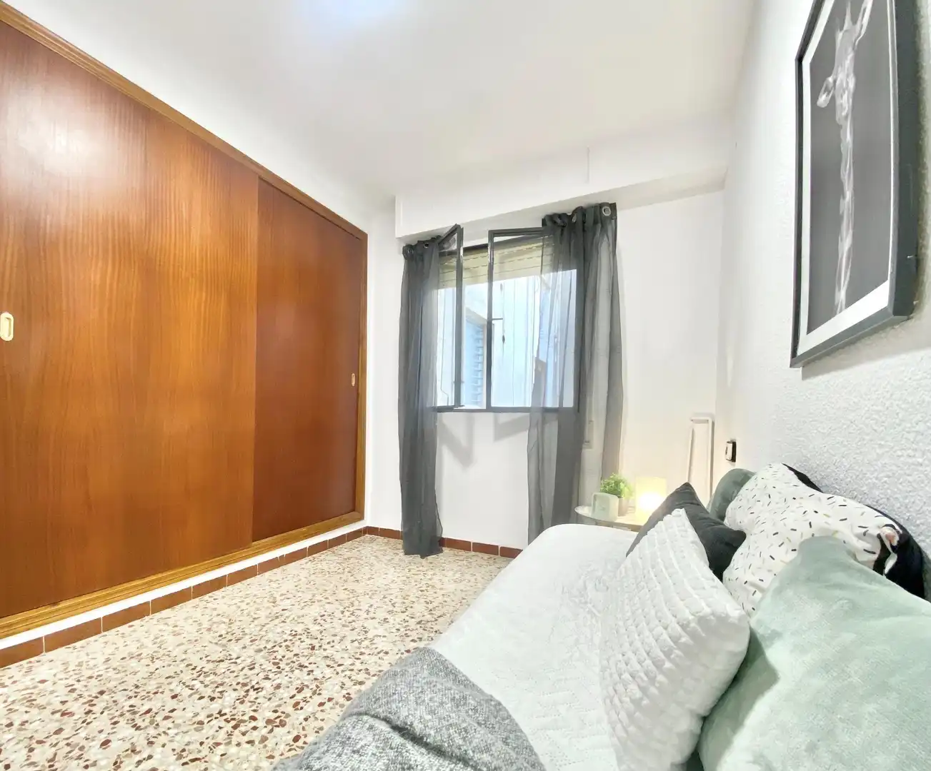Habitación de Piso en venta en Valencia con Terraza