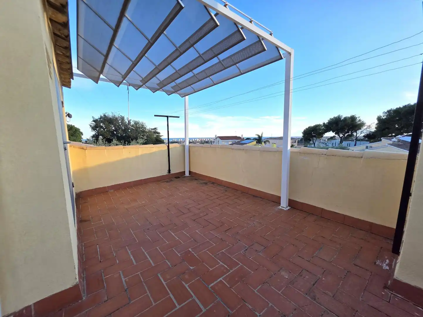 Terrassa de Casa o xalet en venda en Benicasim / Benicàssim amb Aire condicionat, Calefacció i Jardí privat
