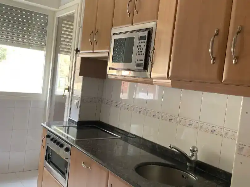 Cuina de Pis en venda en Laguardia amb Jardí privat, Parquet i Traster