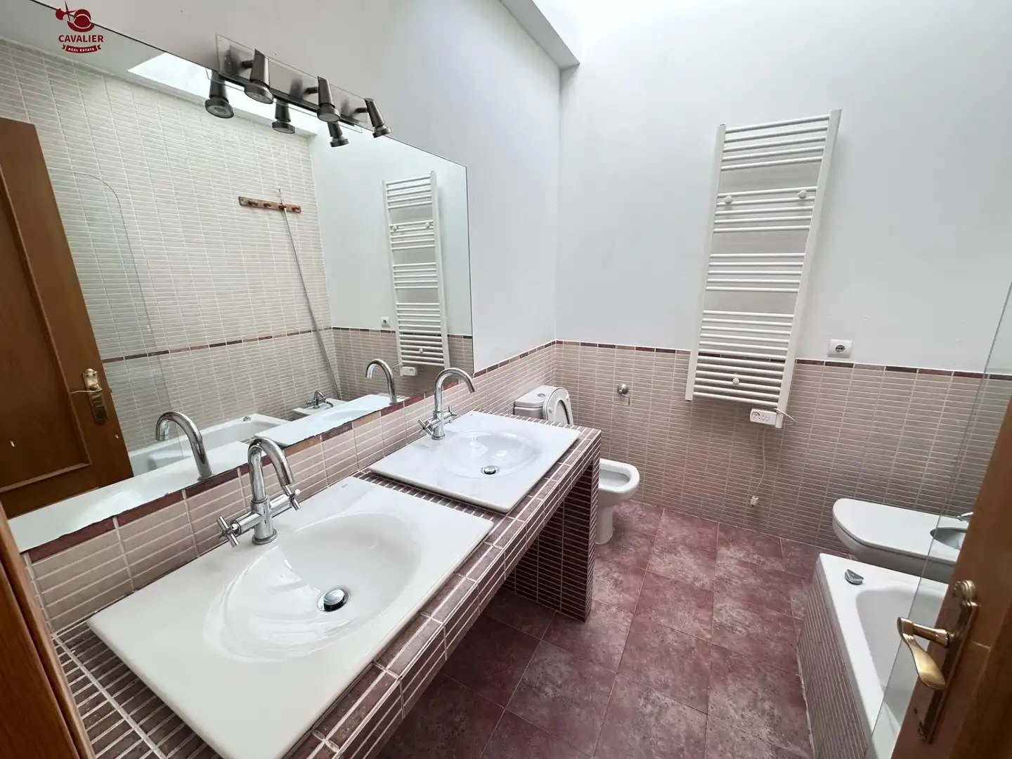 Bathroom of Flat for rent in Alpedrete  with Air Conditioner, Terrace and Storage room