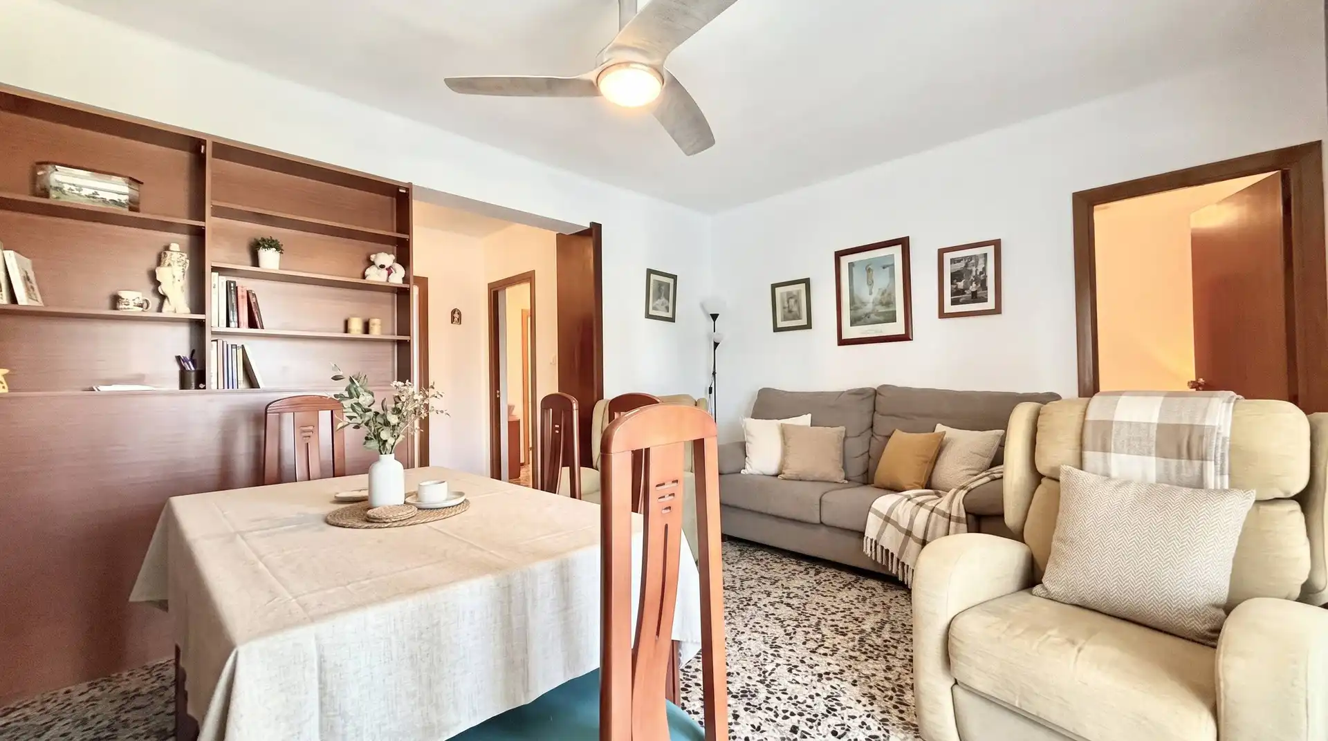Appartement compact avec terrasse à louer à NEPTUNO, imagen 6