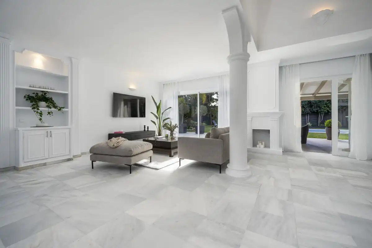 Chalet con piscina en venta en Nueva Andalucía, imagen 11