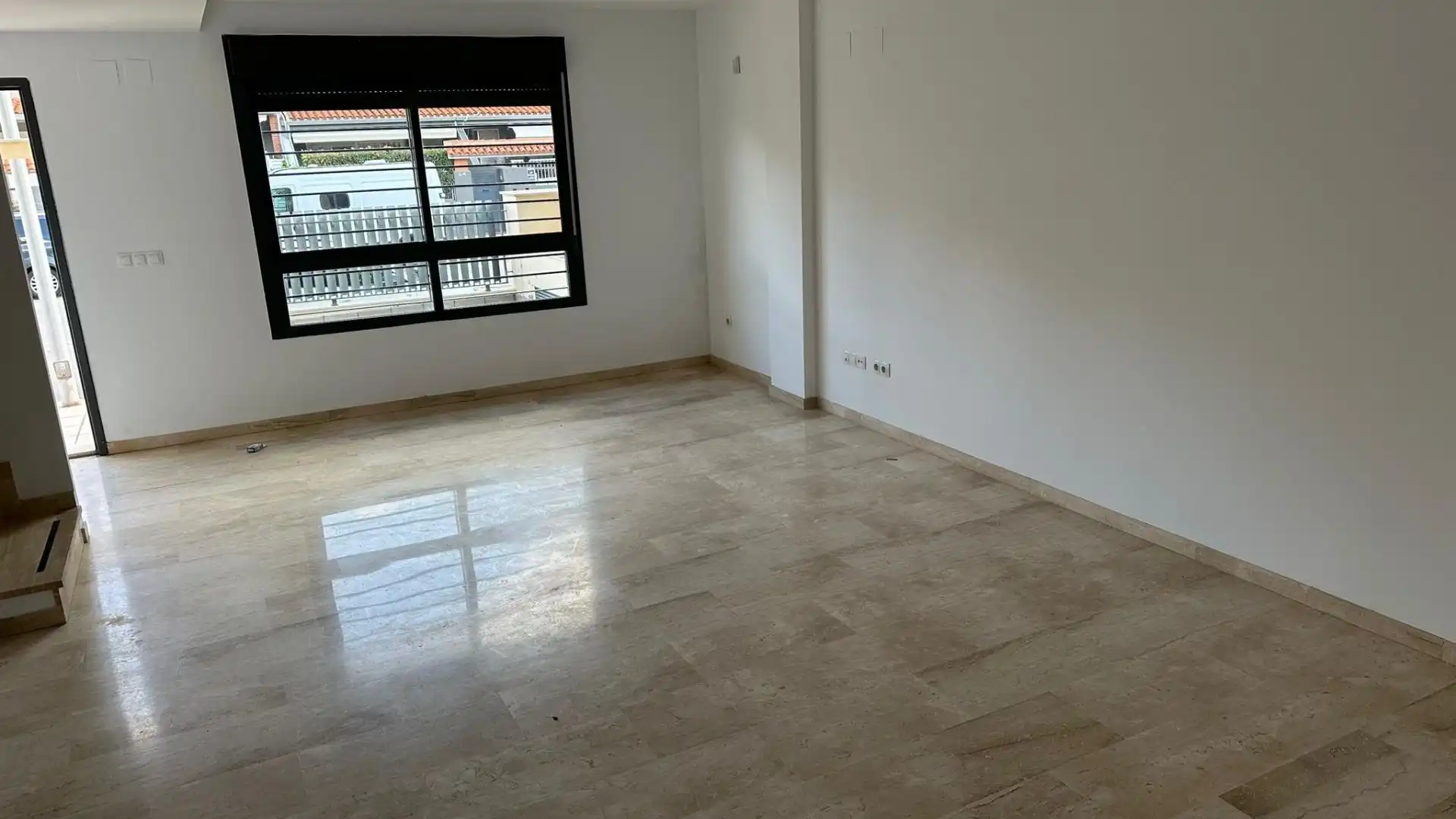 Adosado con terraza en venta en DELS MOLINS, imagen 2
