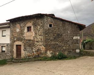Vista exterior de Casa o xalet en venda en Ponga