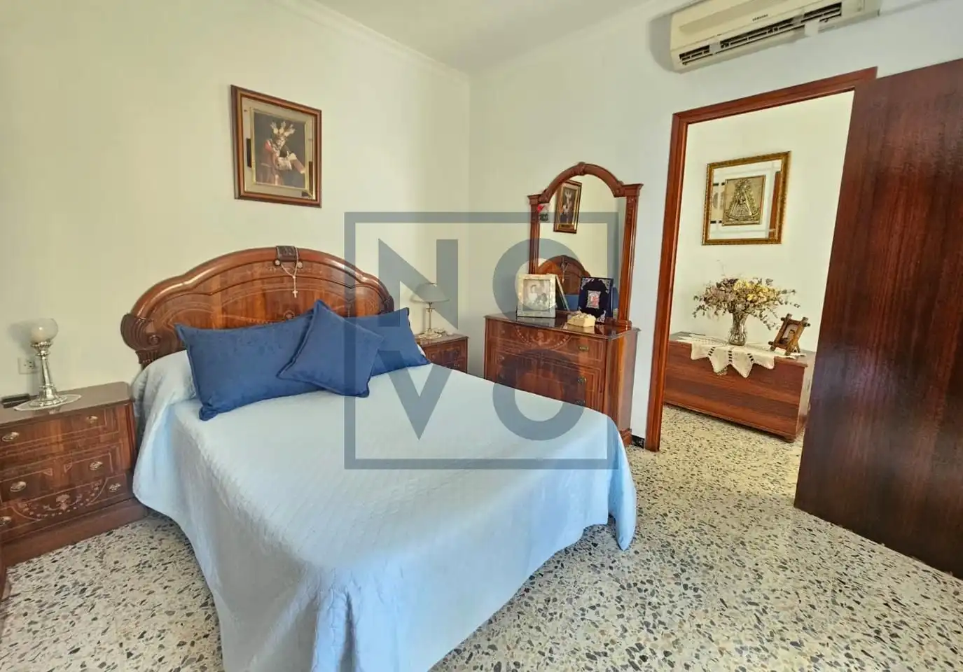 Dormitori de Casa o xalet en venda en Lebrija