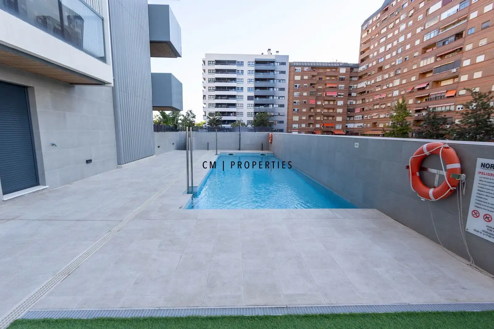 Schwimmbecken von Wohnung zur Miete in Valencia mit Klimaanlage, Heizung und Terrasse