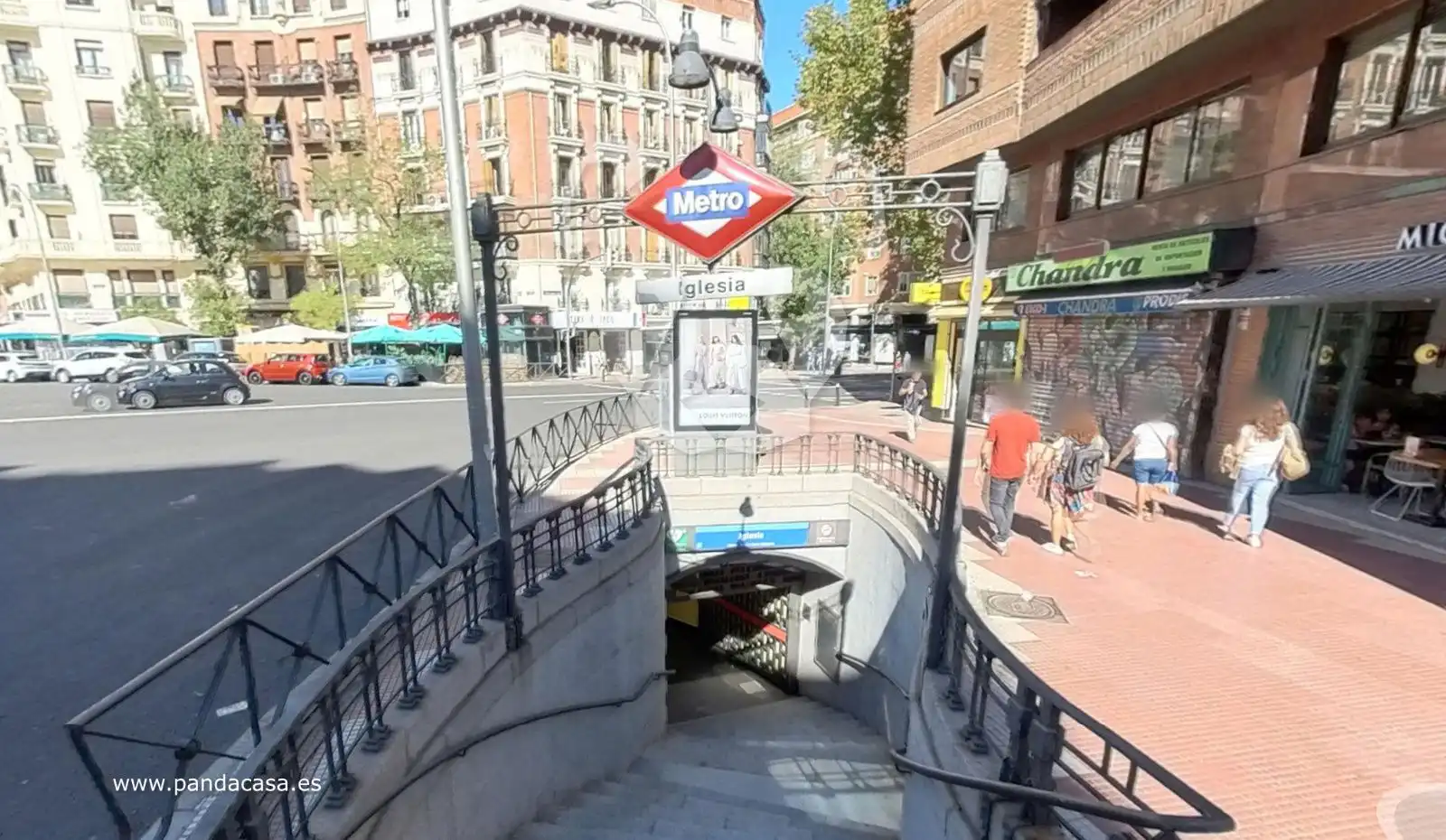 Wohnung zum Verkauf in Madrid mit Klimaanlage, Heizung und Terrasse
