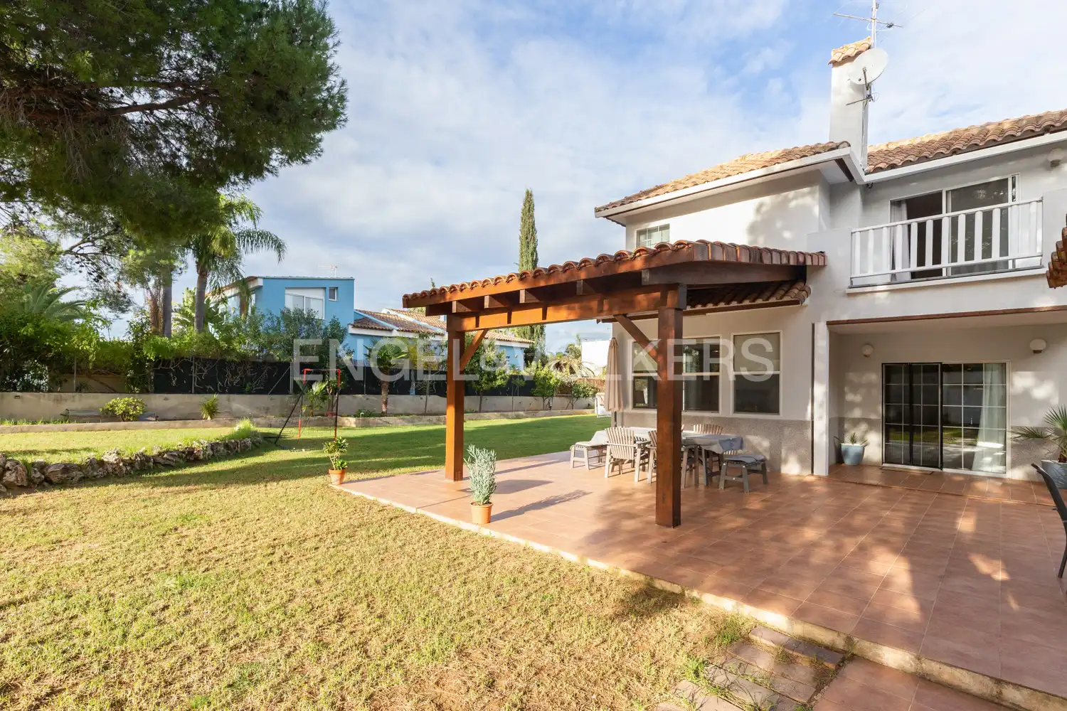 Terraza de Casa o chalet de alquiler en Serra con Calefacción, Jardín privado y Parquet