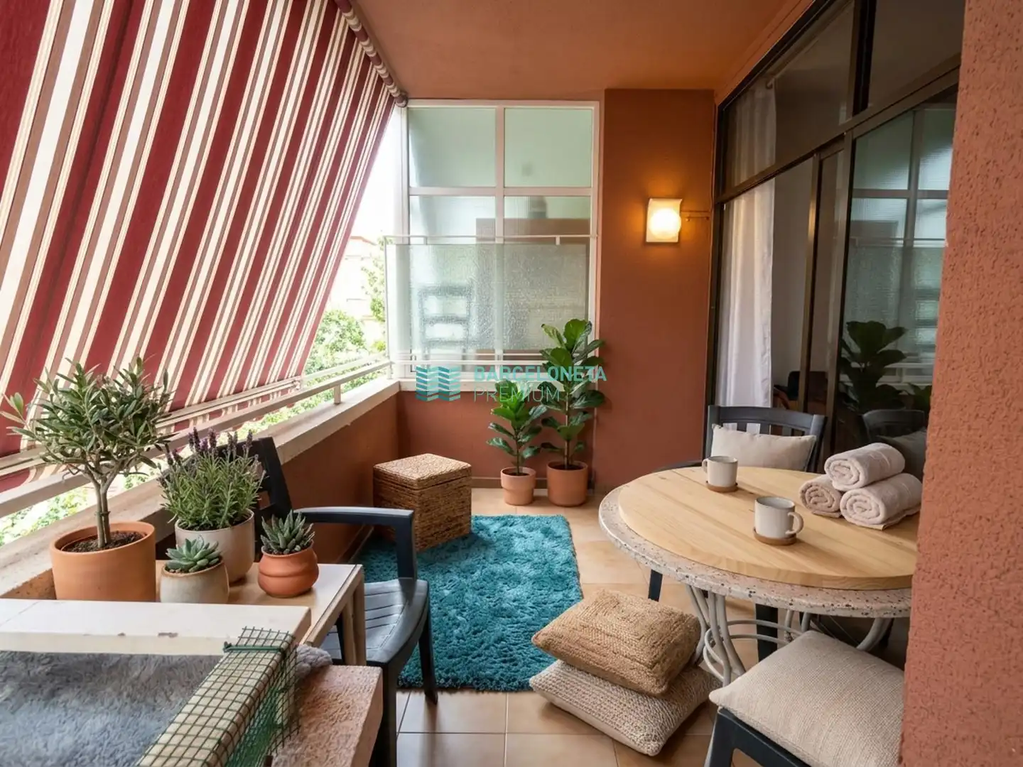 Terraza de Piso en venta en Barcelona con Calefacción, Terraza y Alarma