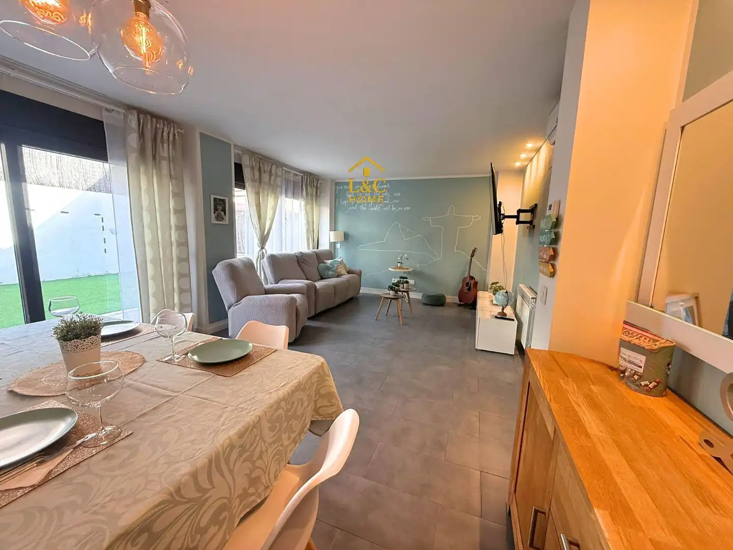 Sala de estar de Casa o chalet en venta en Rivas-Vaciamadrid con Aire acondicionado, Calefacción y Jardín privado