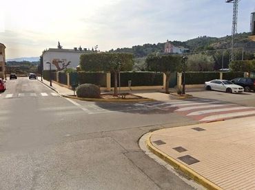 House with garden for sale in Calle AUSIAS MARCH