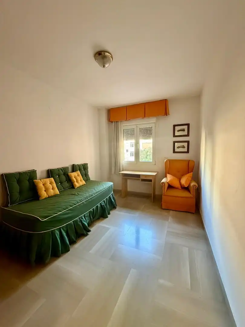 Habitación de Piso en venta en Córdoba con Calefacción, Trastero y Amueblado