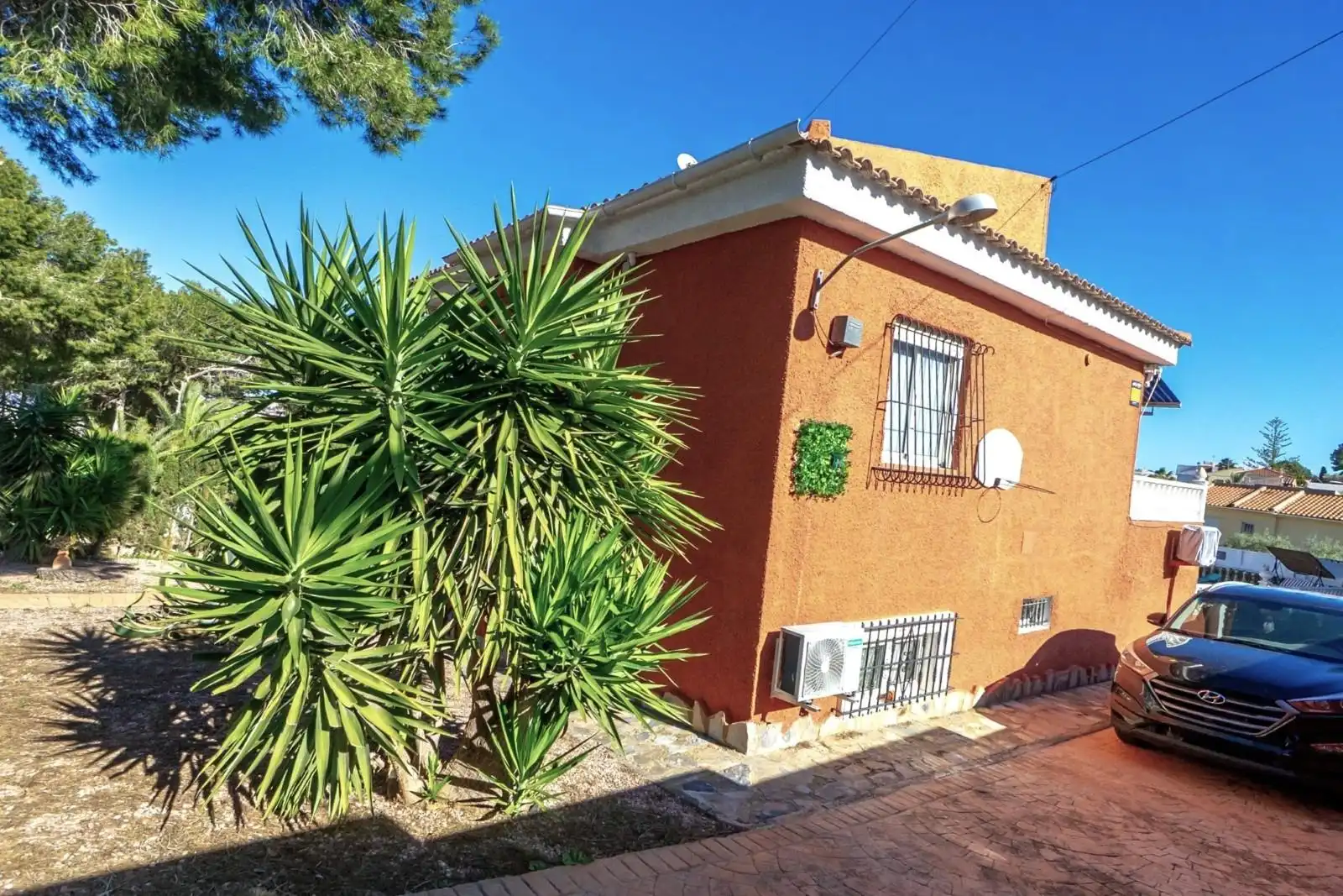 Vista exterior de Casa o chalet en venta en Torrevieja con Aire acondicionado, Calefacción y Jardín privado