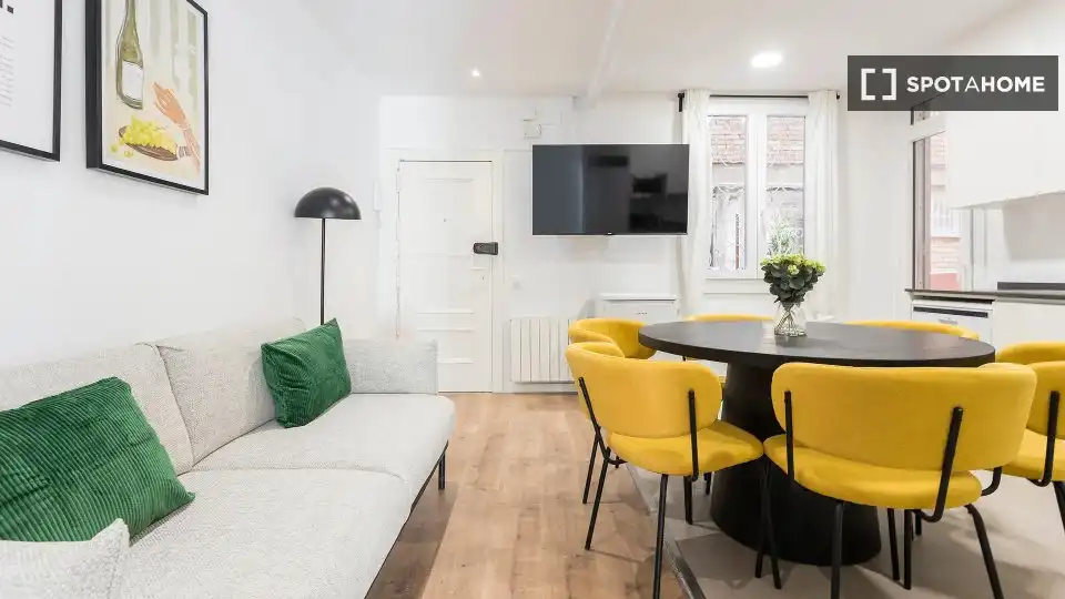 Sala d'estar de Pis de lloguer en Barcelona amb Aire condicionat, Calefacció i Moblat