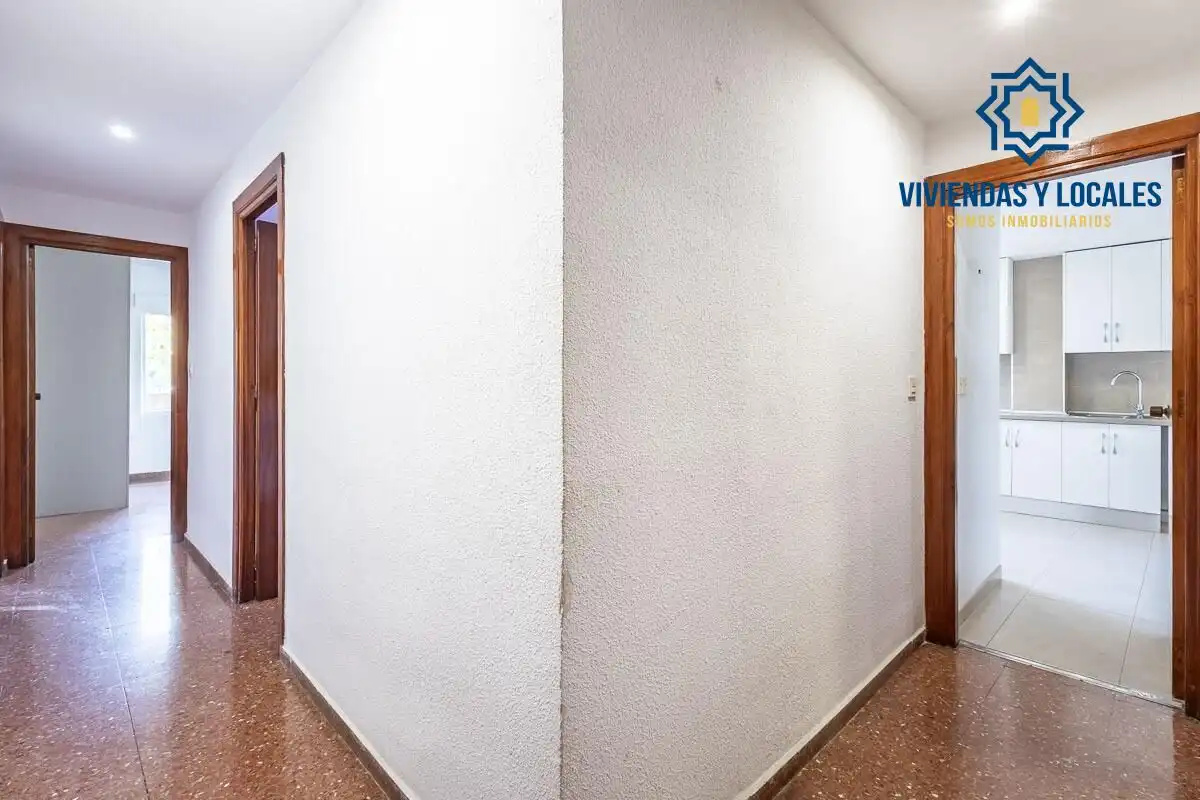 Piso con terraza en venta en Calle del Profesor Agustín Escribano 7, imagen 10
