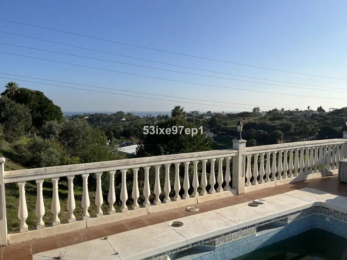 Rustikales Grundstück zum Verkauf in Estepona - Estepona,Centro,Avenida Juan Carlos I, imagen 2