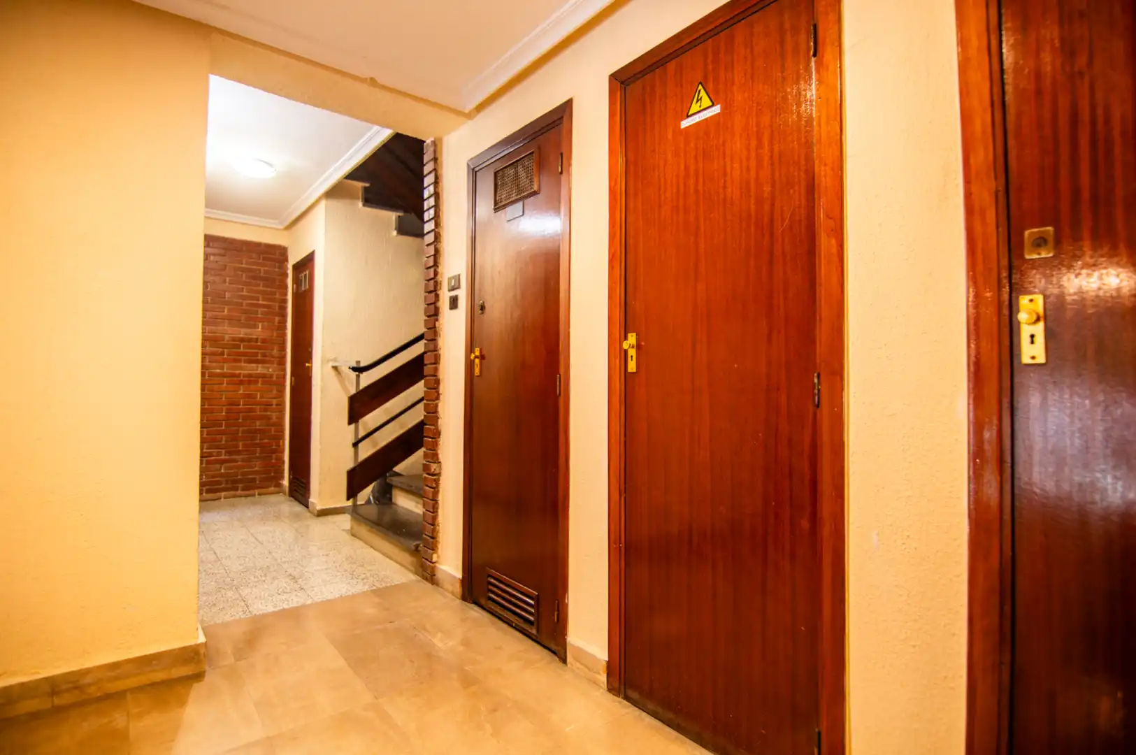 Pis en venda en Oviedo  amb Calefacció, Parquet i Moblat