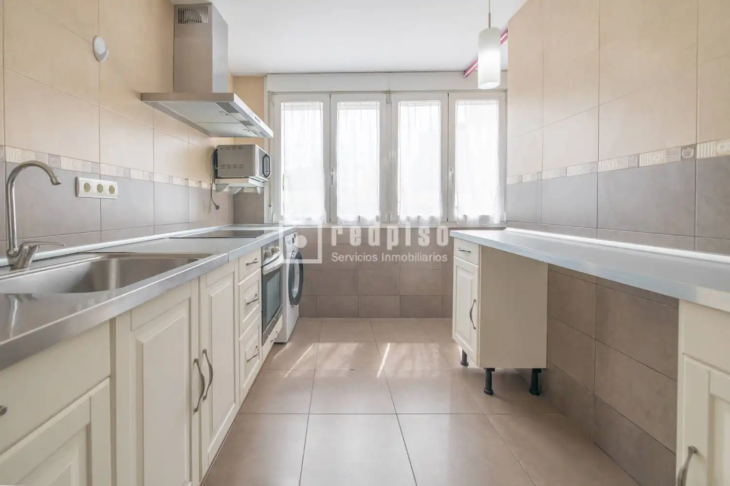 Cocina de Piso en venta en Madrid con Aire acondicionado, Calefacción y Terraza