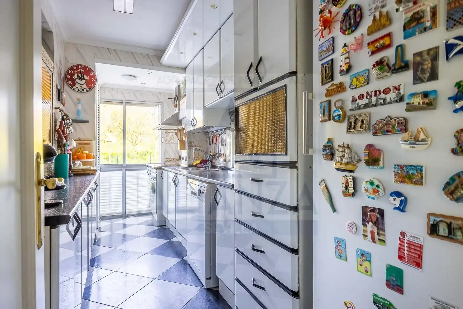 Cocina de Piso en venta en Camas con Aire acondicionado y Terraza