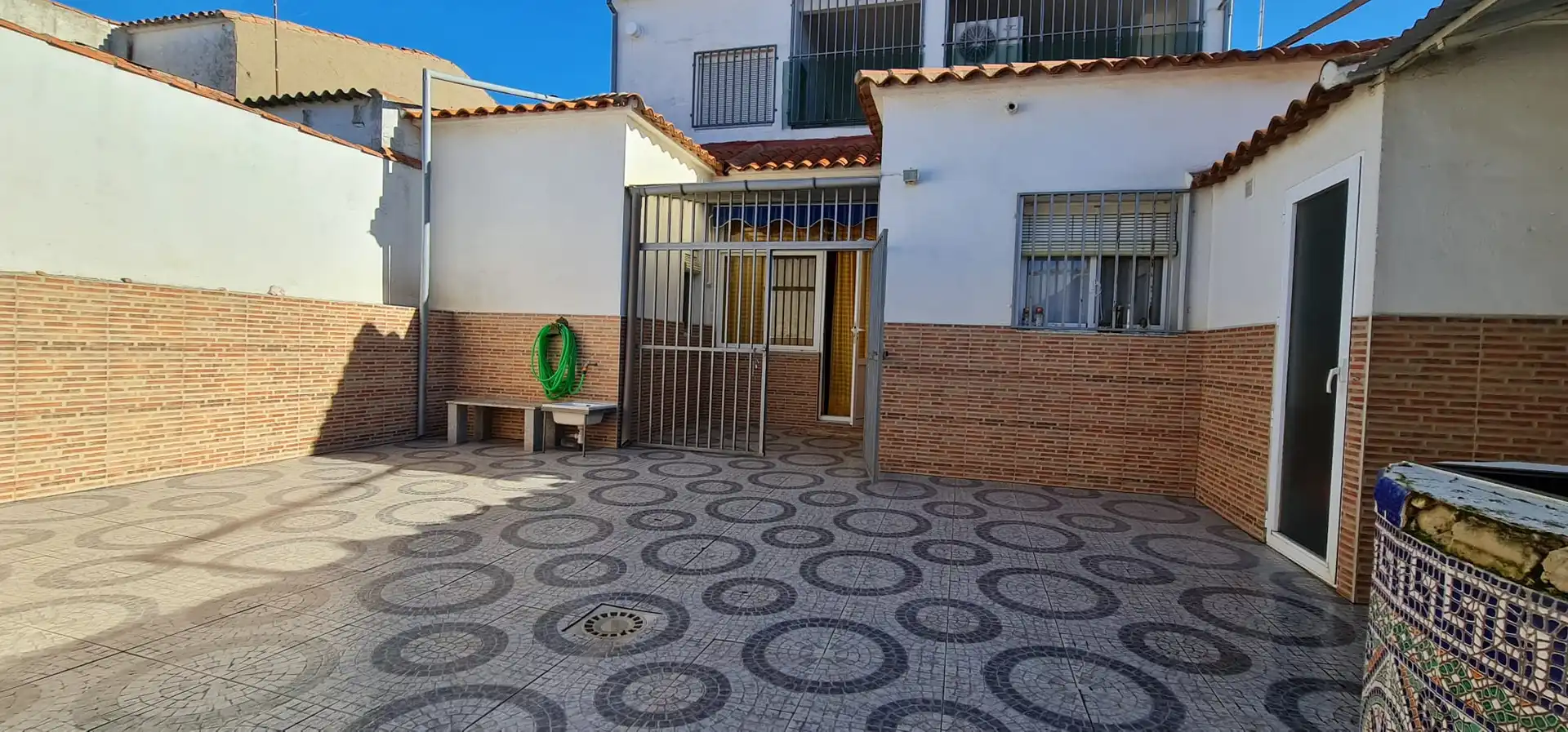 Vista exterior de Casa o chalet en venta en Belalcázar con Aire acondicionado, Terraza y Amueblado