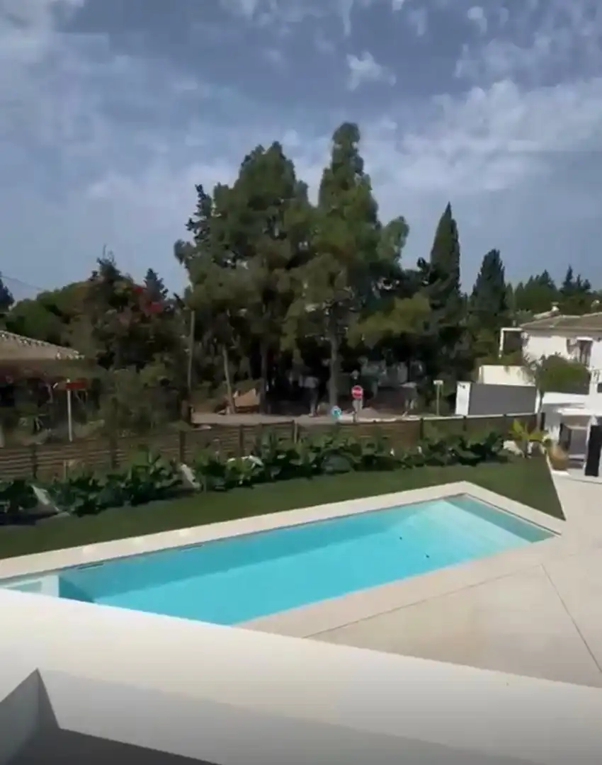 Piscina de Casa o chalet en venta en Mijas con Aire acondicionado, Calefacción y Jardín privado
